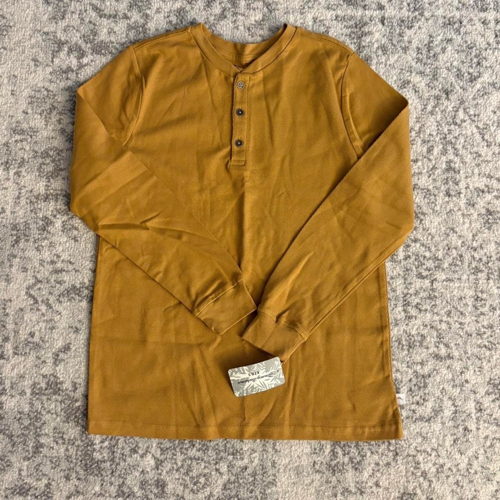 Youth XXL Tommy Bahama Mustard 2 Button Long Sleeve Shirt Brand New With Tags.